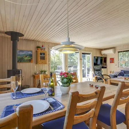 Birgid - 900m From The Sea By Interhome
